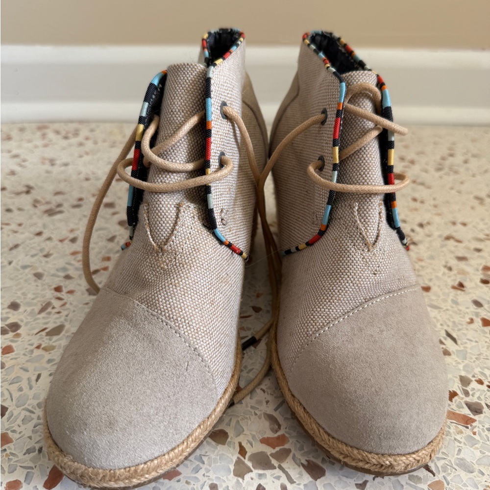 Toms Beige Wedges with Colorful Trim